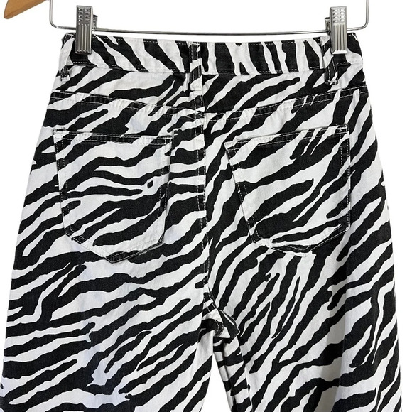 Lioness Zebra Pattern Black and White Jeans Size XS High Rise Waisted Slit Hem - Picture 4 of 7